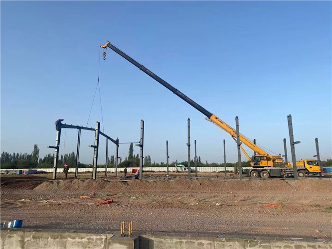 合作市夜间、节假日作业是否有加价？加价比例多少？